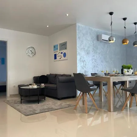 Luxe House Vodnjan With Pool Vila Vodnjan