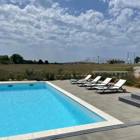 Vila Luxe House Vodnjan With Pool *